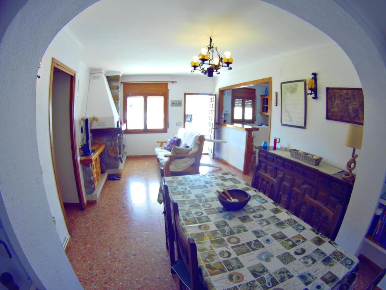 Vacay Apartamento Montgo, Agradable Jardin! En Costa Brava L'Escala! Buitenkant foto