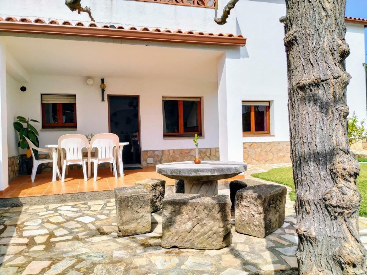 Vacay Apartamento Montgo, Agradable Jardin! En Costa Brava L'Escala! Buitenkant foto