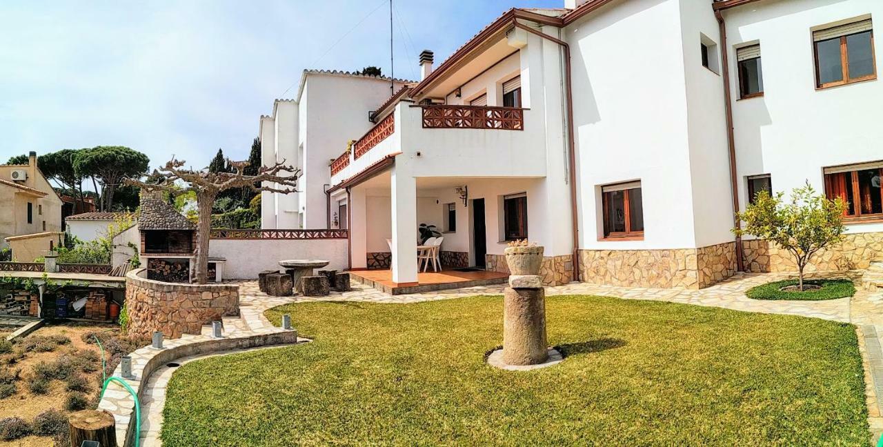 Vacay Apartamento Montgo, Agradable Jardin! En Costa Brava L'Escala! Buitenkant foto